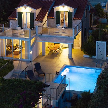 Villa Julia With Heated Pool, Ideal For Large Groups Milna  Luaran gambar